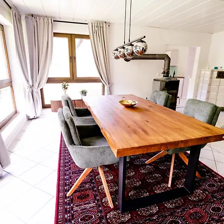 Birds-nest Waldblick Kamin Appartement